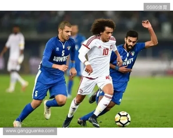 足球报谈“海湾梅西”奥马尔退役：遗憾命运捉弄，未能成龙